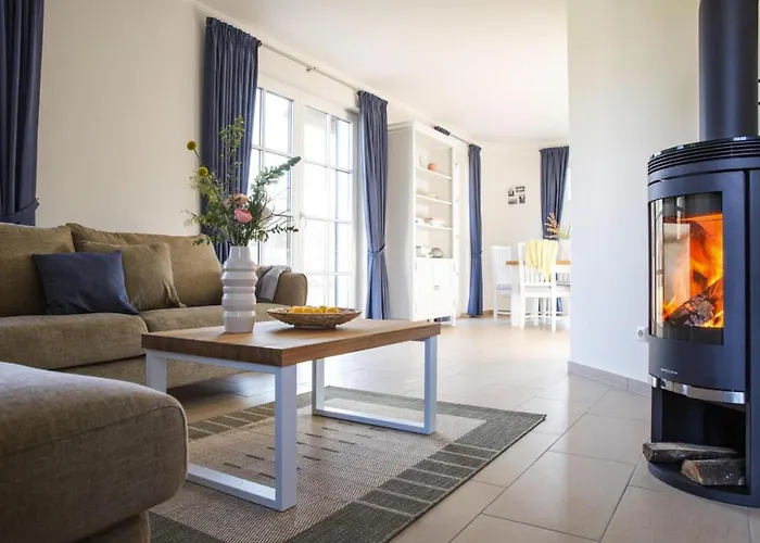 Luxushaus Bodstedt Mit Lagunenschwimmen بيت للعطل Fuhlendorf (Mecklenburg-Vorpommern)