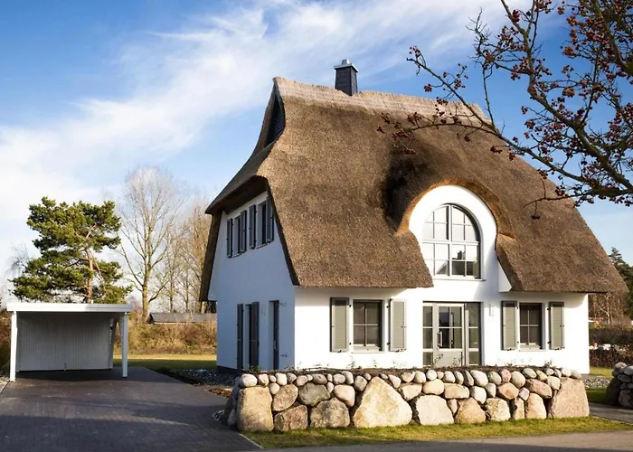 Luxushaus Bodstedt Mit Lagunenschwimmen بيت للعطل *